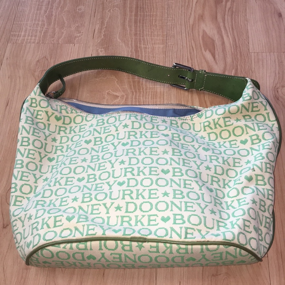 Dooney & Bourke purse